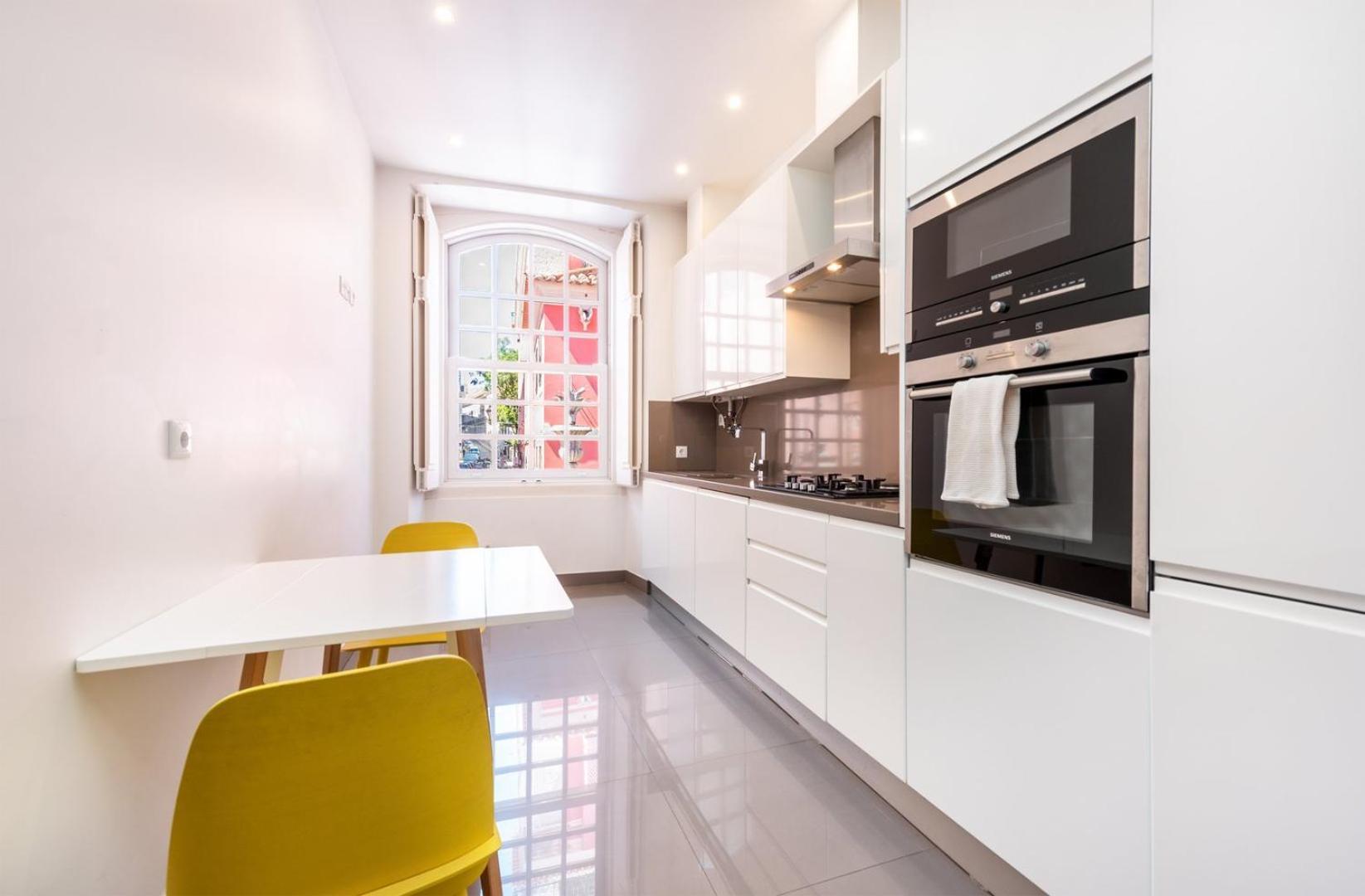 Guestready - Newly Renovated Chiado Haven Appartement Lissabon Buitenkant foto